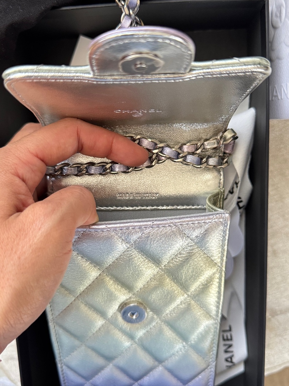 CHANEL Pastel Iridescent Quilted Mini Crossbody Phone Bag - Picture 5 of 9